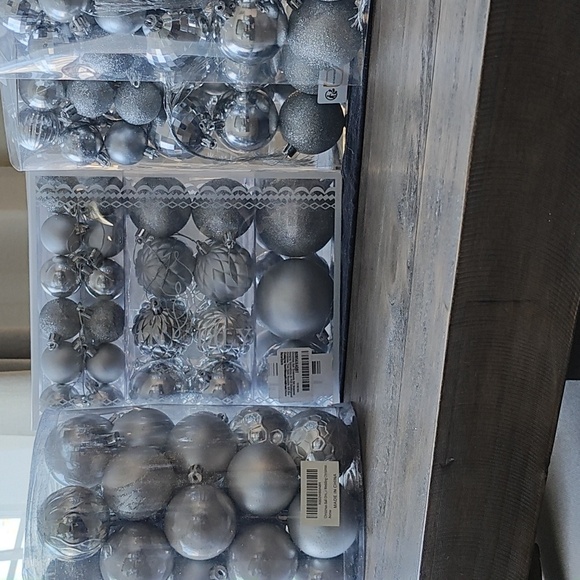 New Christmas Ornaments SET - Picture 1 of 5